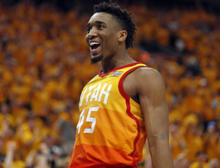 抬高并把信 抬高并把信