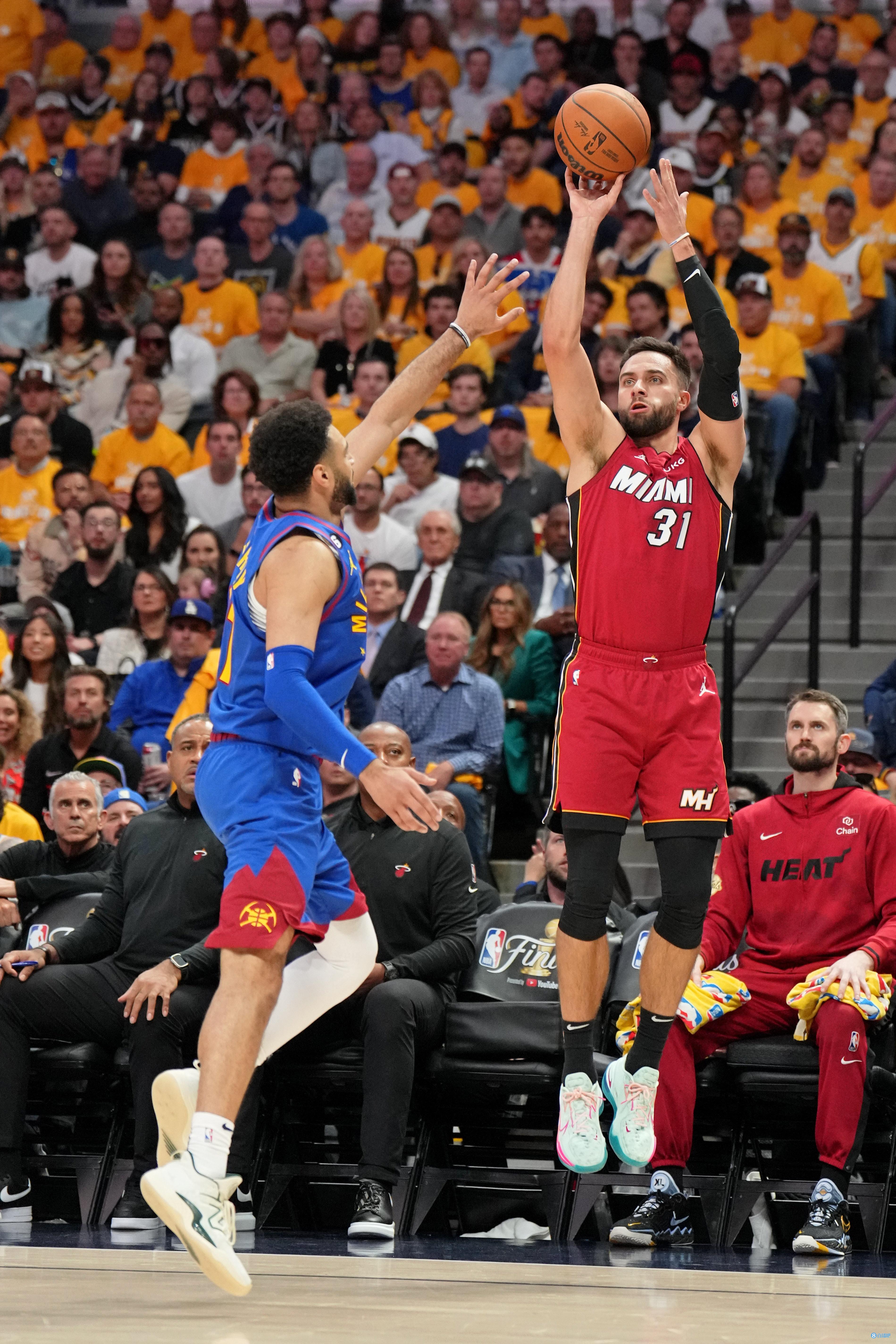 肋部直塞找 肋部直塞找